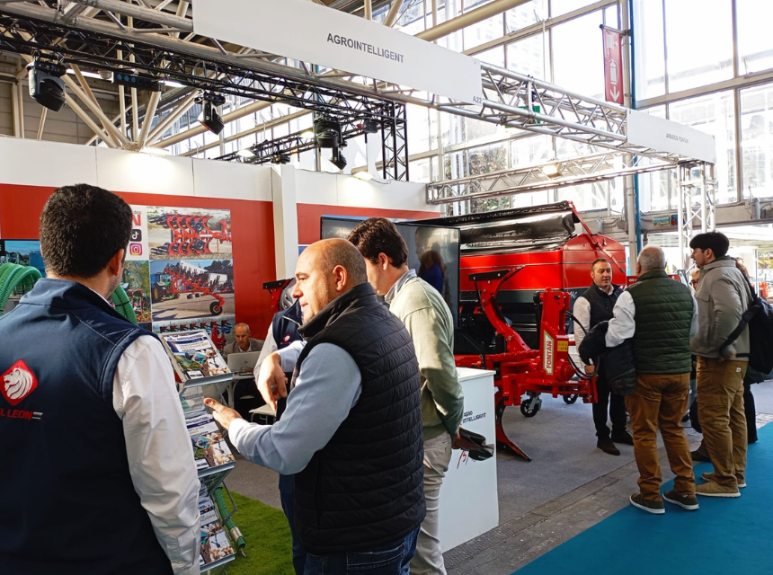 En este momento estás viendo Aragón, presente en la feria EIMA de Bolonia, uno de los certámenes más importantes a nivel mundial del sector de maquinaria agrícola